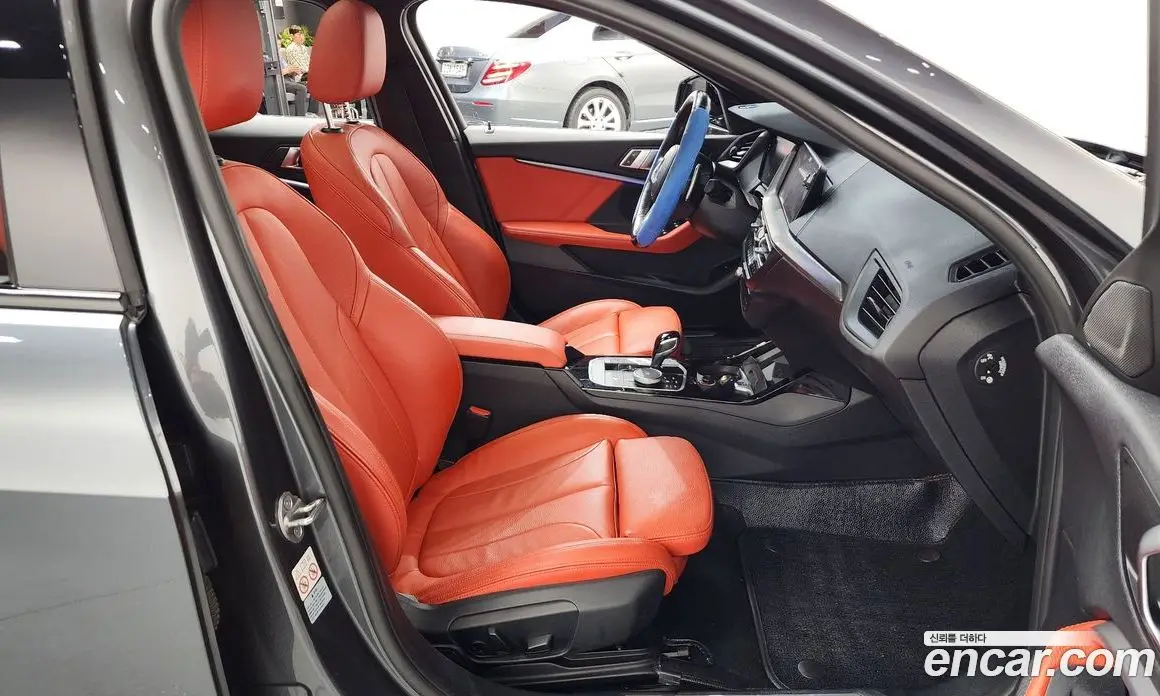 BMW 1 серия 2021 2.0 автомат (гидро), фото 16 BMW 1 серия 2021 2.0 автомат (гидро), фото 16