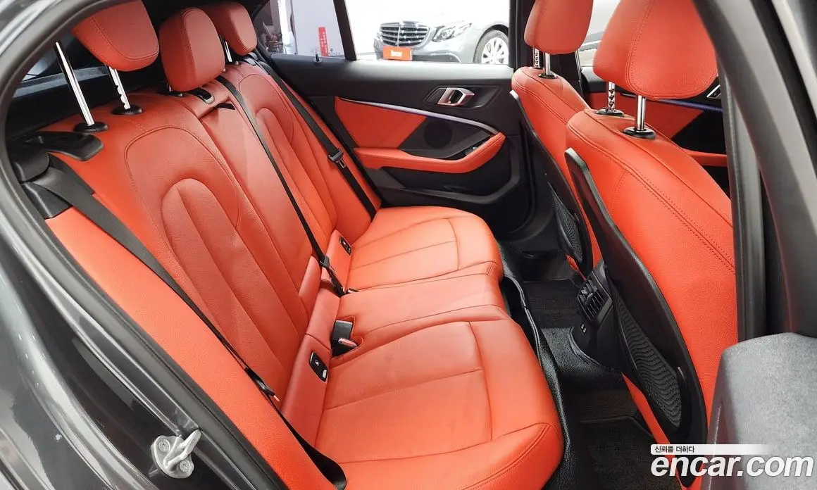 BMW 1 серия 2021 2.0 автомат (гидро), фото 17 BMW 1 серия 2021 2.0 автомат (гидро), фото 17