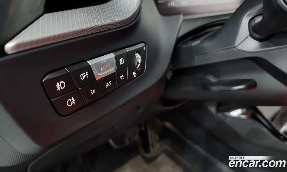 BMW 1 серия 2021 2.0 автомат (гидро), фото 25 BMW 1 серия 2021 2.0 автомат (гидро), фото 25