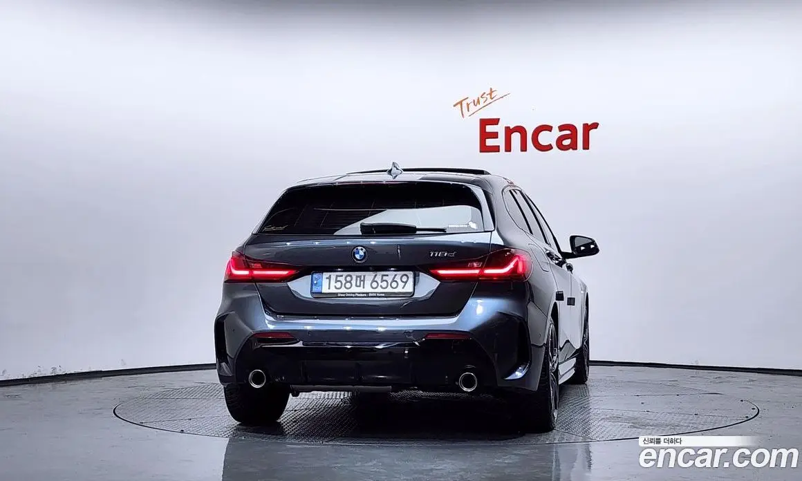 BMW 1 серия 2021 2.0 автомат (гидро), фото 4 BMW 1 серия 2021 2.0 автомат (гидро), фото 4