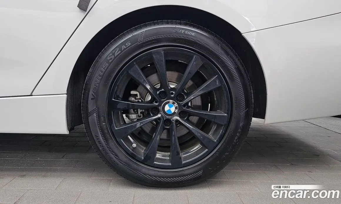 BMW 3 серия 2019 2.0 автомат (гидро), фото 7 BMW 3 серия 2019 2.0 автомат (гидро), фото 7