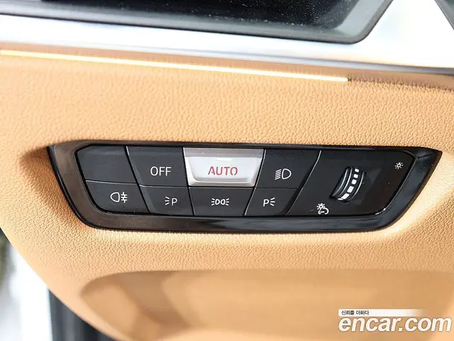 BMW 3 серия 2023 2.0 автомат (гидро), миниатюра 12
