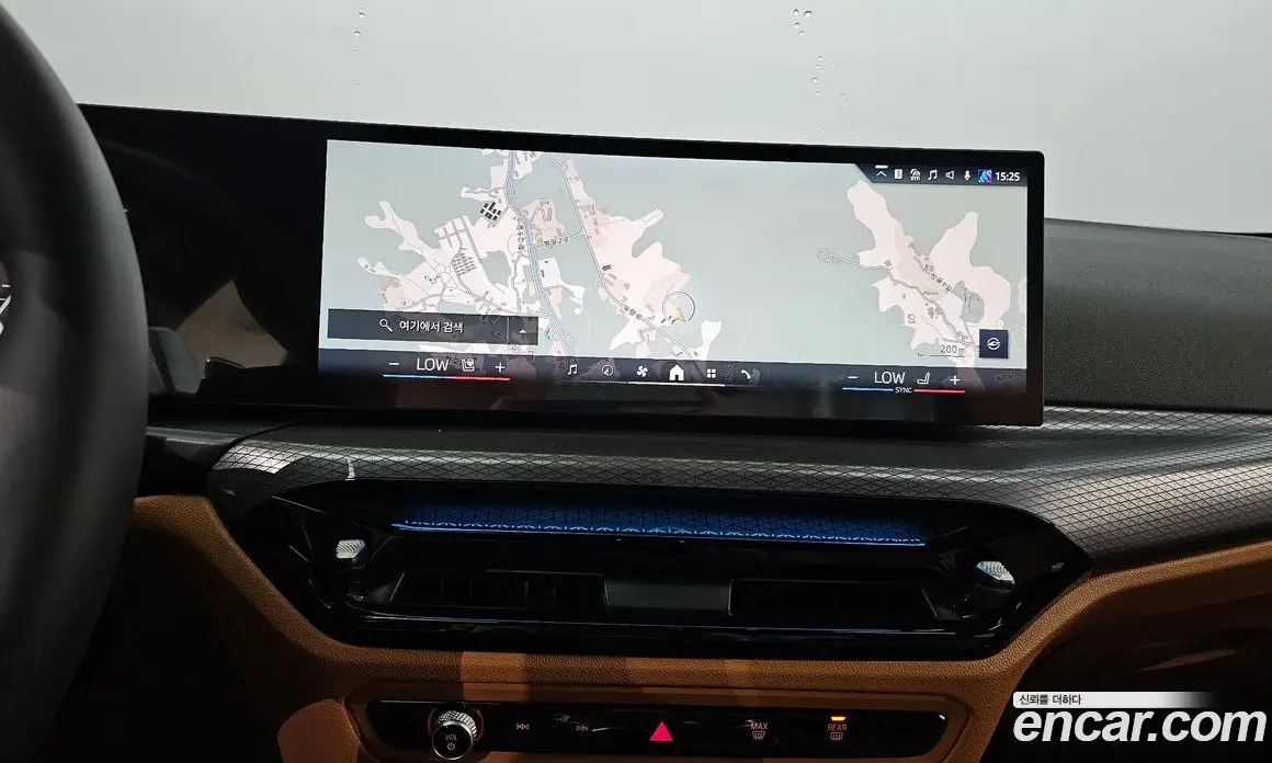 BMW 3 серия 2025 2.0 автомат (гидро), фото 19 BMW 3 серия 2025 2.0 автомат (гидро), фото 19