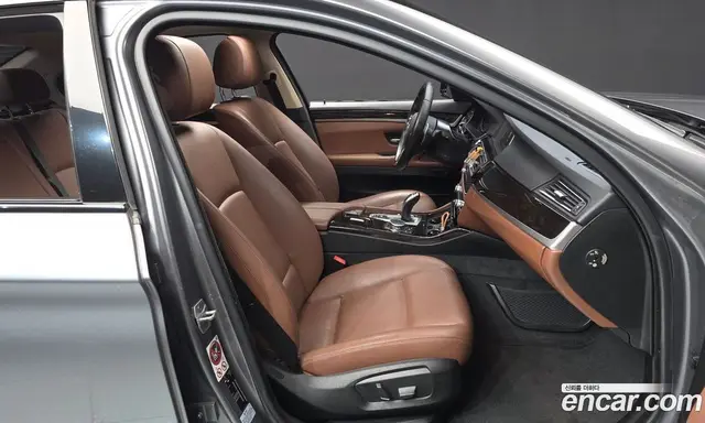 BMW 5 серия 2016 2.0 автомат (гидро), миниатюра 11 BMW 5 серия 2016 2.0 автомат (гидро), миниатюра 11