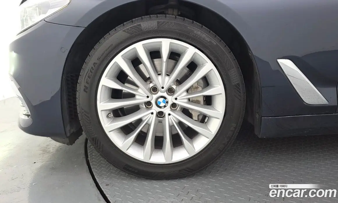 BMW 5 серия 2019 2.0 автомат (гидро), фото 5 BMW 5 серия 2019 2.0 автомат (гидро), фото 5