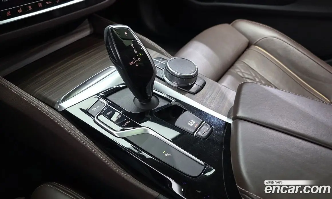 BMW 5 серия 2019 2.0 автомат (гидро), фото 9 BMW 5 серия 2019 2.0 автомат (гидро), фото 9