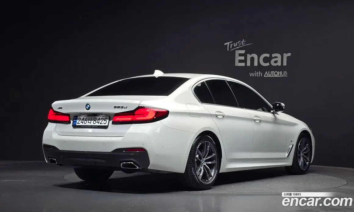 BMW 5 серия 2022 2.0 автомат (гидро), фото 1 BMW 5 серия 2022 2.0 автомат (гидро), фото 1