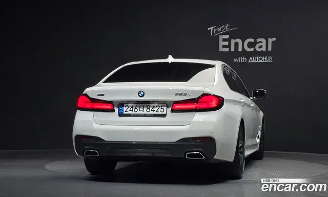 BMW 5 серия 2022 2.0 автомат (гидро), миниатюра 3 BMW 5 серия 2022 2.0 автомат (гидро), миниатюра 3
