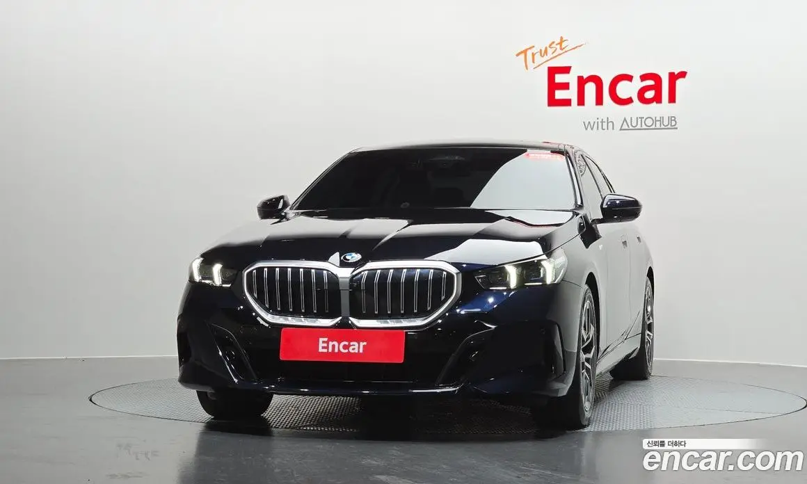 BMW 5 серия 2024 2.0 автомат (гидро), фото 2 BMW 5 серия 2024 2.0 автомат (гидро), фото 2