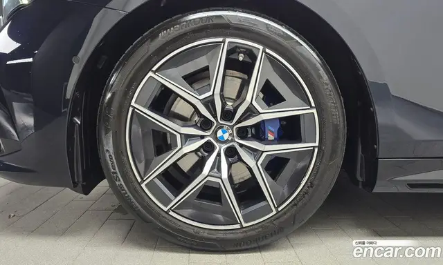 BMW 5 серия 2024 2.0 автомат (гидро), миниатюра 4 BMW 5 серия 2024 2.0 автомат (гидро), миниатюра 4