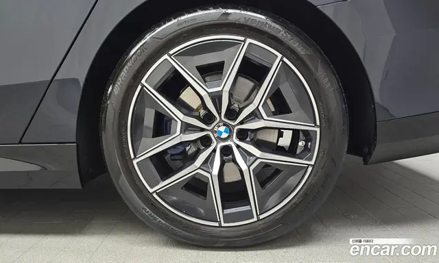 BMW 5 серия 2024 2.0 автомат (гидро), миниатюра 6 BMW 5 серия 2024 2.0 автомат (гидро), миниатюра 6