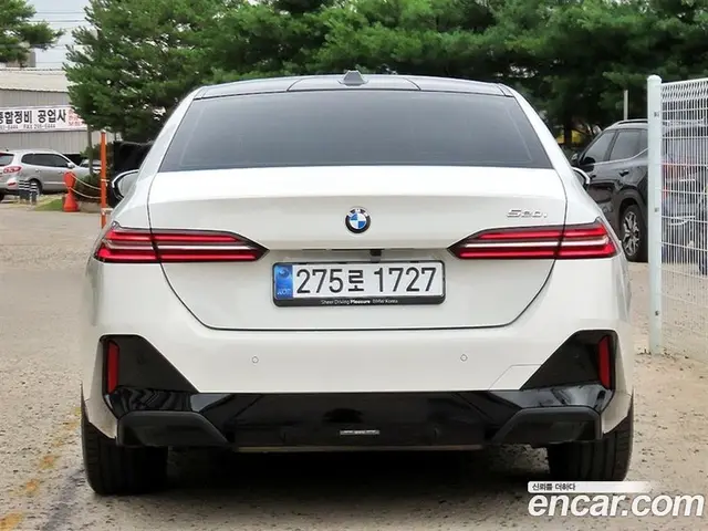 BMW 5 серия 2025 2.0 автомат (гидро), миниатюра 4 BMW 5 серия 2025 2.0 автомат (гидро), миниатюра 4
