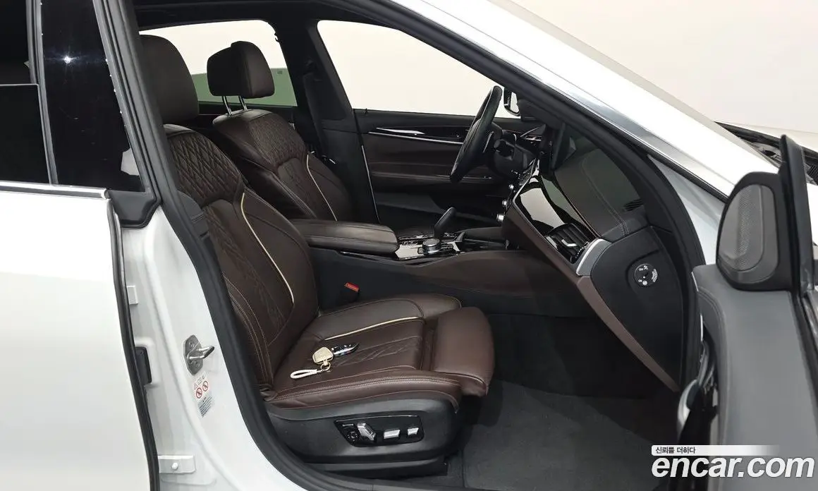 BMW 6 серия 2022 3.0 автомат (гидро), фото 16 BMW 6 серия 2022 3.0 автомат (гидро), фото 16