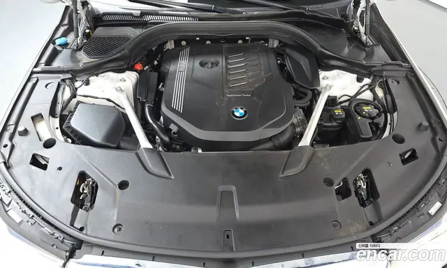 BMW 6 серия 2022 3.0 автомат (гидро), миниатюра 6 BMW 6 серия 2022 3.0 автомат (гидро), миниатюра 6
