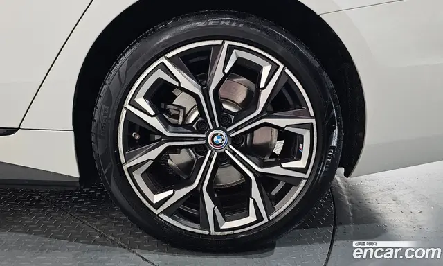 BMW i4 2022 0.2 автомат (гидро), миниатюра 6