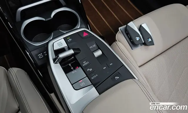 BMW X1 2024 2.0 автомат (гидро), миниатюра 12
