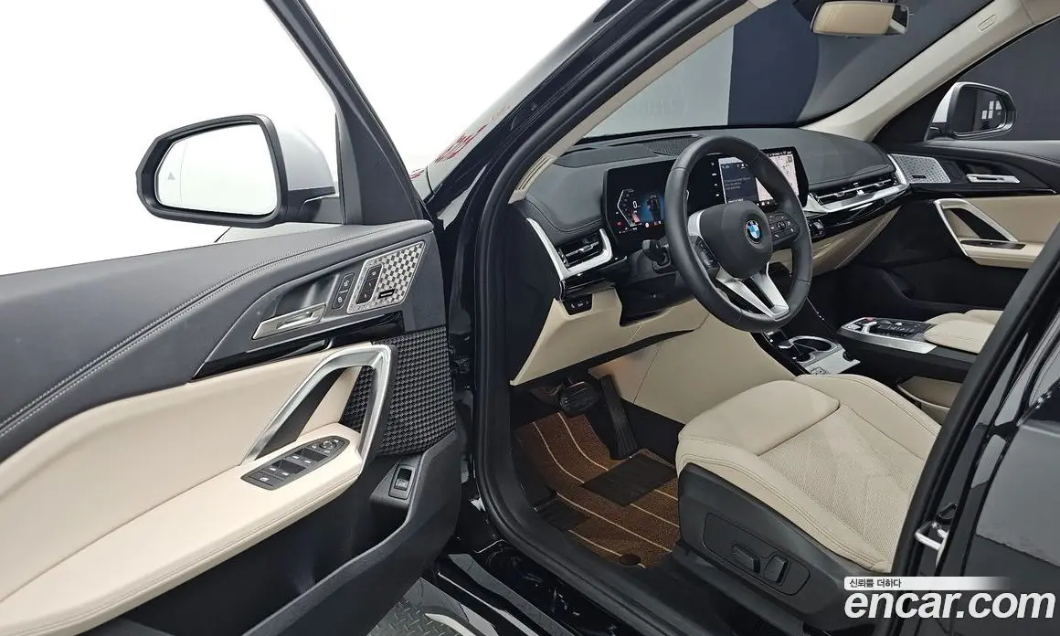 BMW X1 2024 2.0 автомат (гидро), фото 17 BMW X1 2024 2.0 автомат (гидро), фото 17