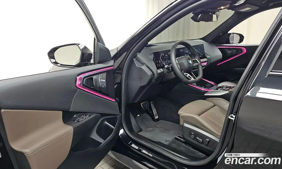 BMW X3 2025 2.0 автомат (гидро), фото 12 BMW X3 2025 2.0 автомат (гидро), фото 12