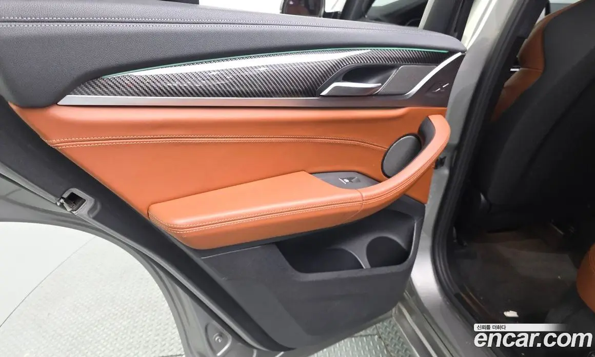 BMW X4M 2021 3.0 автомат (гидро), фото 14 BMW X4M 2021 3.0 автомат (гидро), фото 14