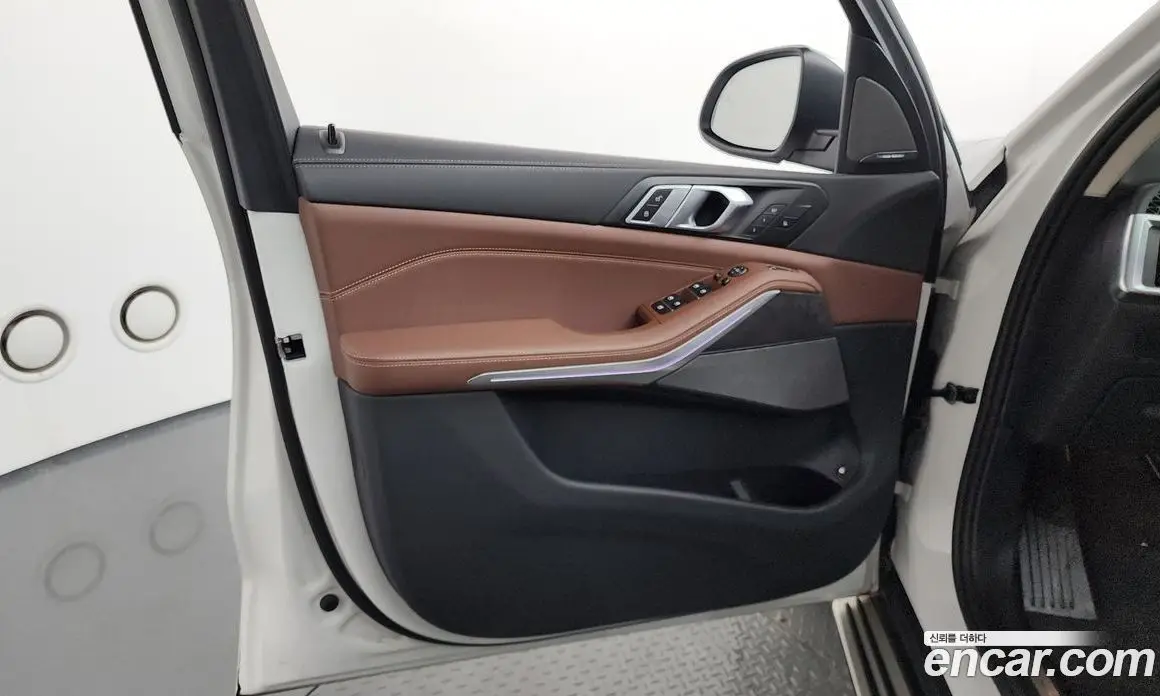 BMW X5 2023 3.0 автомат (гидро), фото 14