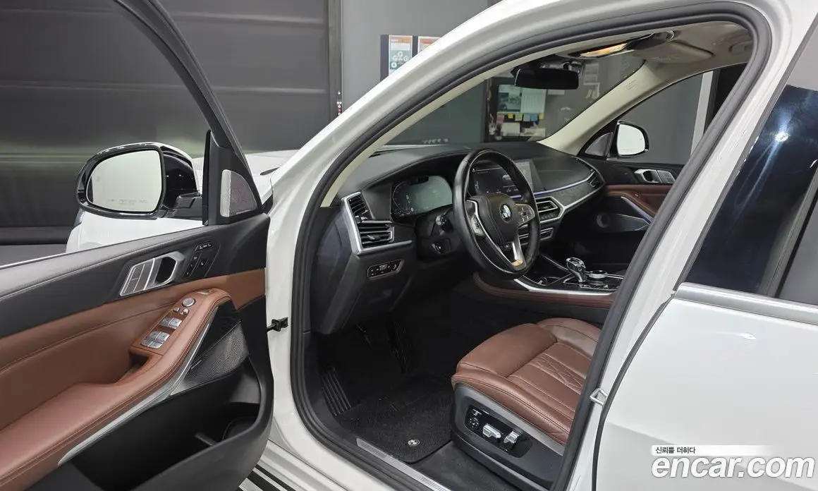 BMW X7 2021 3.0 автомат (гидро), фото 13 BMW X7 2021 3.0 автомат (гидро), фото 13