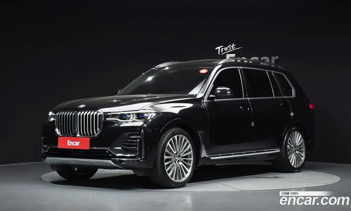 BMW X7 2021 3.0 автомат (гидро), фото 1 BMW X7 2021 3.0 автомат (гидро), фото 1