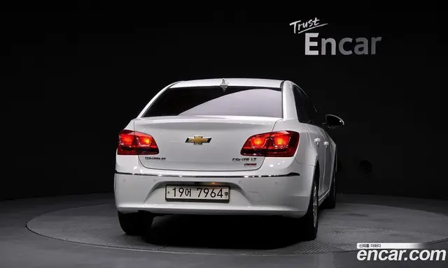 Chevrolet Cruze 2016 1.4 автомат (гидро), миниатюра 4 Chevrolet Cruze 2016 1.4 автомат (гидро), миниатюра 4