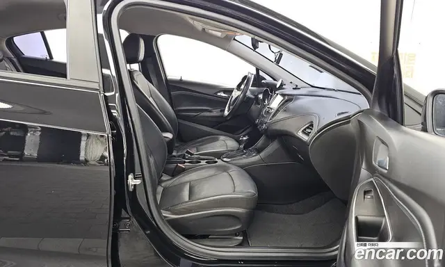 Chevrolet Cruze 2017 1.4 автомат (гидро), миниатюра 11 Chevrolet Cruze 2017 1.4 автомат (гидро), миниатюра 11