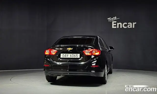 Chevrolet Cruze 2017 1.4 автомат (гидро), миниатюра 4 Chevrolet Cruze 2017 1.4 автомат (гидро), миниатюра 4