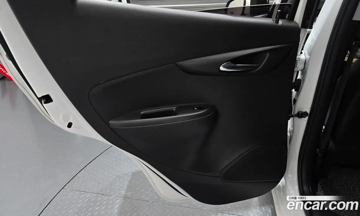 Chevrolet Spark 2015 1.0 автомат (гидро), фото 15