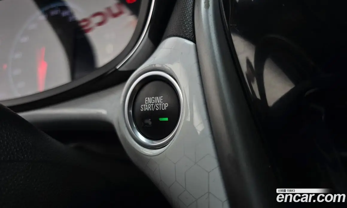 Chevrolet Spark 2015 1.0 автомат (гидро), фото 27
