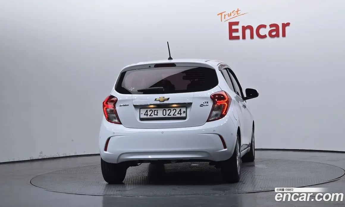 Chevrolet Spark 2015 1.0 автомат (гидро), фото 4