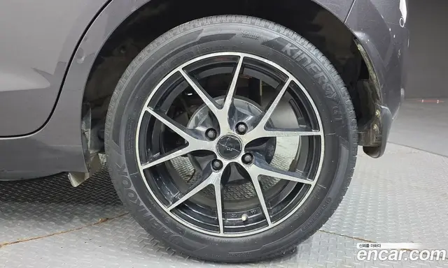 Chevrolet Spark 2015 1.0 автомат (гидро), миниатюра 7 Chevrolet Spark 2015 1.0 автомат (гидро), миниатюра 7