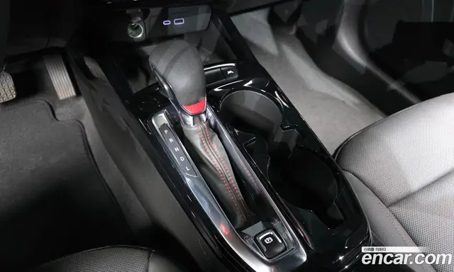 Chevrolet Trax 2023 1.2 автомат (гидро), миниатюра 12