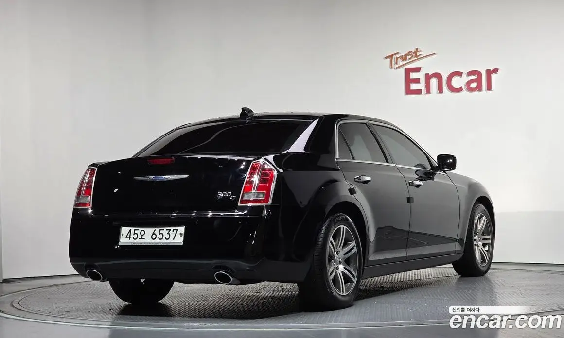 Chrysler 300C 2012 3.0 автомат (гидро), фото 2 Chrysler 300C 2012 3.0 автомат (гидро), фото 2