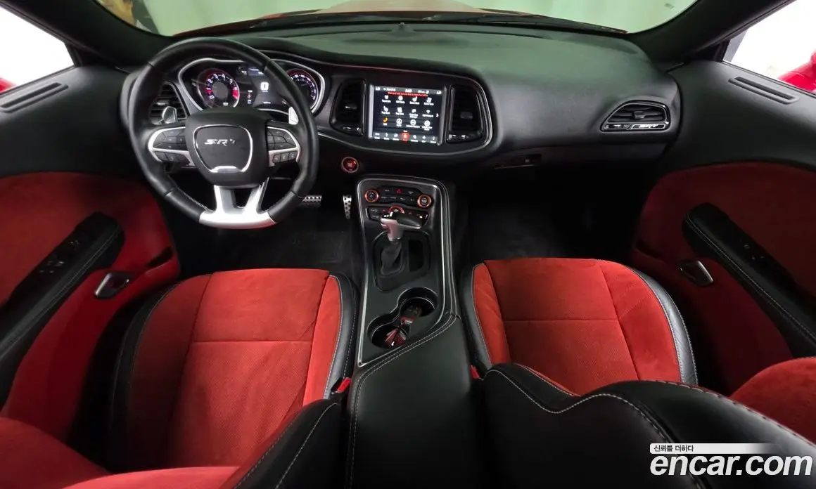 Dodge Challenger 2018 6.4 автомат (гидро), фото 7 Dodge Challenger 2018 6.4 автомат (гидро), фото 7