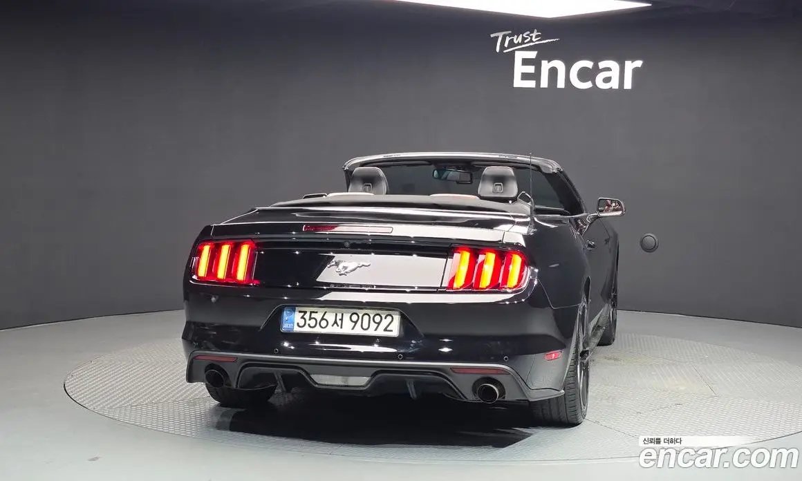 Ford Mustang 2016 2.3 автомат (гидро), фото 4 Ford Mustang 2016 2.3 автомат (гидро), фото 4