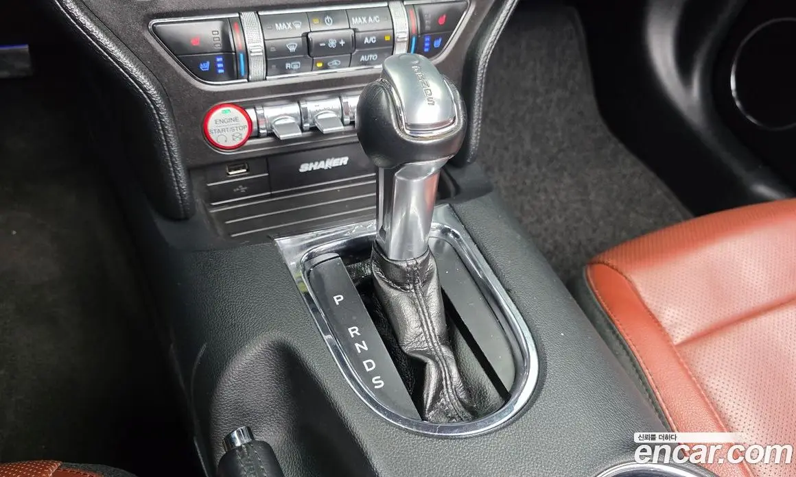 Ford Mustang 2016 2.3 автомат (гидро), фото 9 Ford Mustang 2016 2.3 автомат (гидро), фото 9