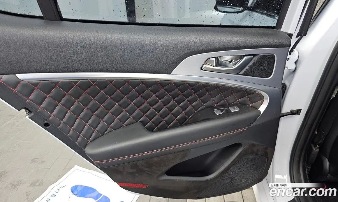 Genesis G70 2017 2.0 автомат (гидро), фото 15 Genesis G70 2017 2.0 автомат (гидро), фото 15