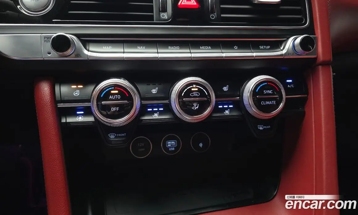 Genesis G70 2021 2.0 автомат (гидро), фото 23 Genesis G70 2021 2.0 автомат (гидро), фото 23