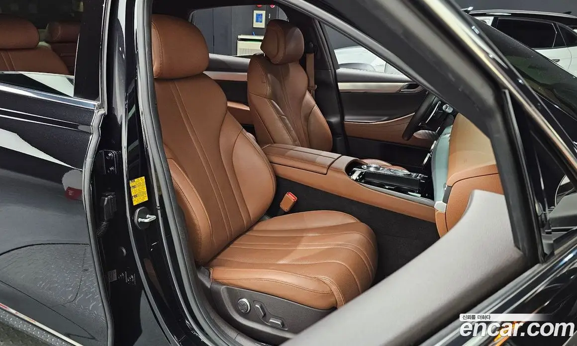 Genesis G80 2021 0.2 автомат (гидро), фото 12 Genesis G80 2021 0.2 автомат (гидро), фото 12