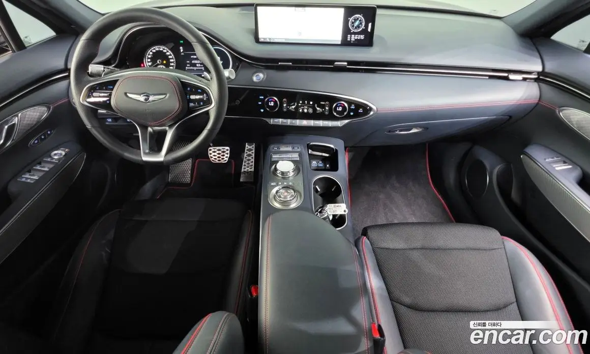 Genesis GV70 2021 2.5 автомат (гидро), фото 7 Genesis GV70 2021 2.5 автомат (гидро), фото 7