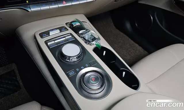 Genesis GV70 2021 2.5 автомат (гидро), миниатюра 12