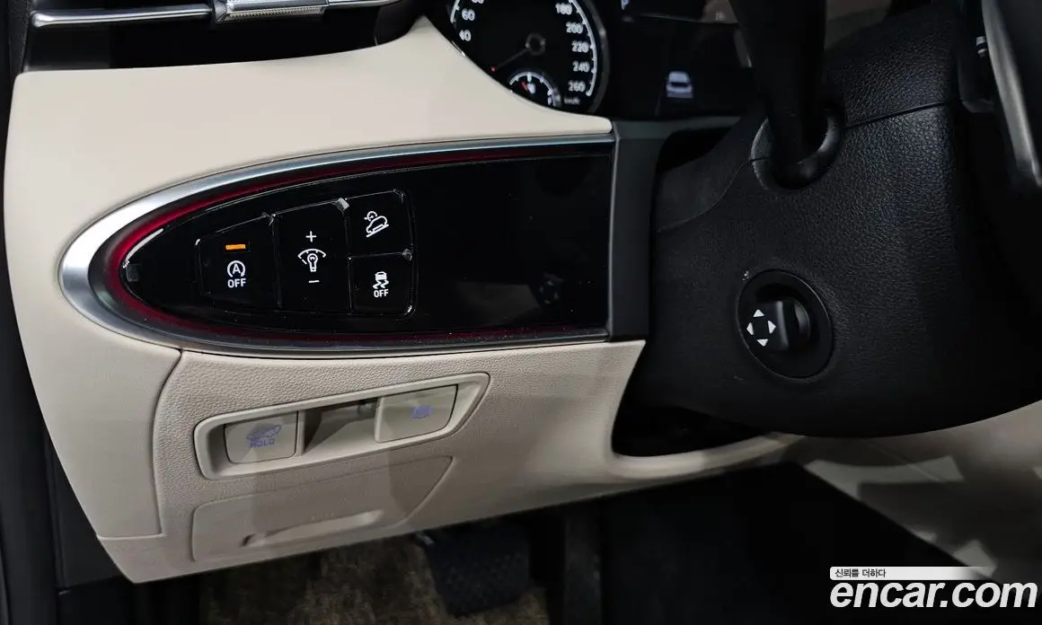 Genesis GV70 2021 2.5 автомат (гидро), фото 21 Genesis GV70 2021 2.5 автомат (гидро), фото 21