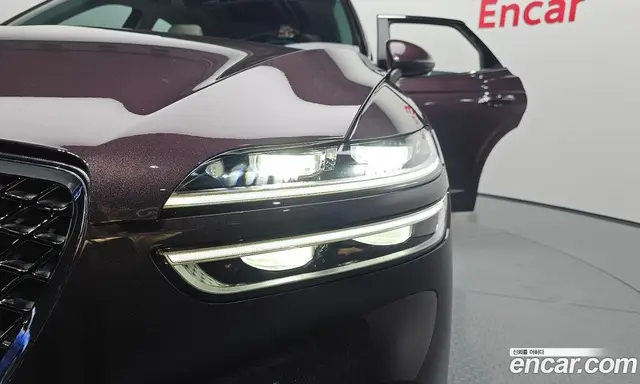 Genesis GV70 2021 2.5 автомат (гидро), миниатюра 8 Genesis GV70 2021 2.5 автомат (гидро), миниатюра 8
