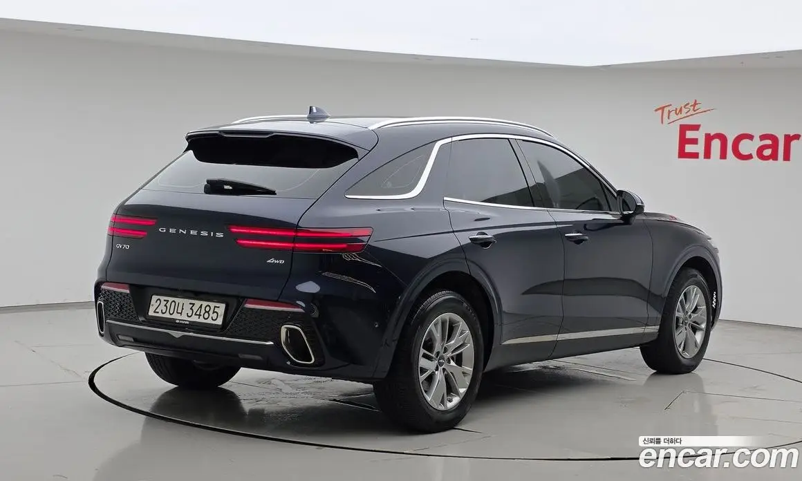 Genesis GV70 2022 2.5 автомат (гидро), фото 2 Genesis GV70 2022 2.5 автомат (гидро), фото 2