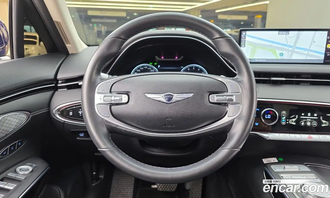 Genesis GV70 2022 2.5 автомат (гидро), фото 13 Genesis GV70 2022 2.5 автомат (гидро), фото 13