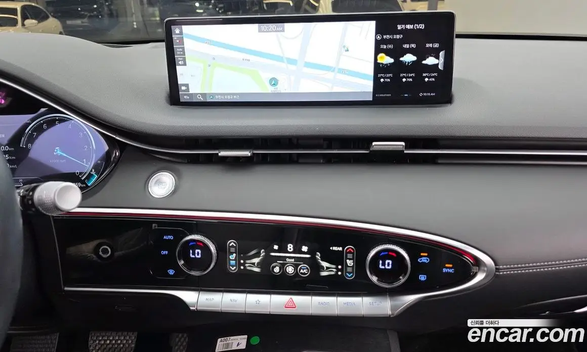 Genesis GV70 2022 2.5 автомат (гидро), фото 14 Genesis GV70 2022 2.5 автомат (гидро), фото 14