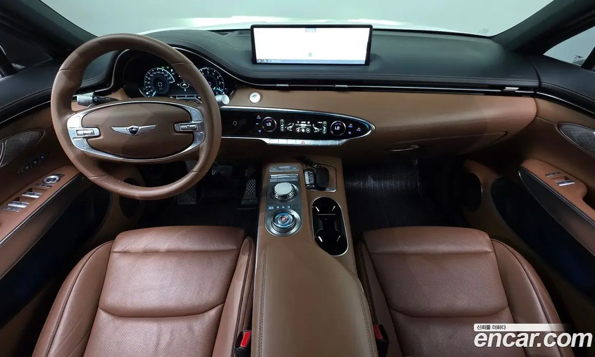 Genesis GV70 2022 2.5 автомат (гидро), фото 7 Genesis GV70 2022 2.5 автомат (гидро), фото 7