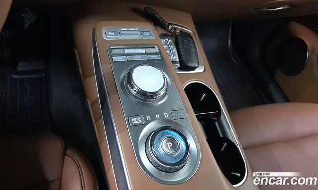 Genesis GV70 2022 2.5 автомат (гидро), миниатюра 9 Genesis GV70 2022 2.5 автомат (гидро), миниатюра 9